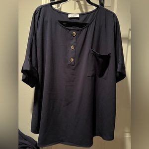 woman’s 3x top, navy blue, zenana